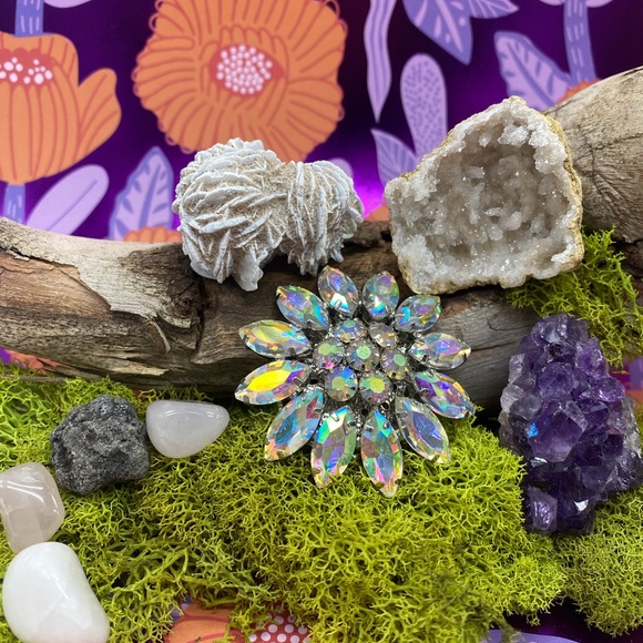 Self-Love Crystal Collection - Picture 3 of 13